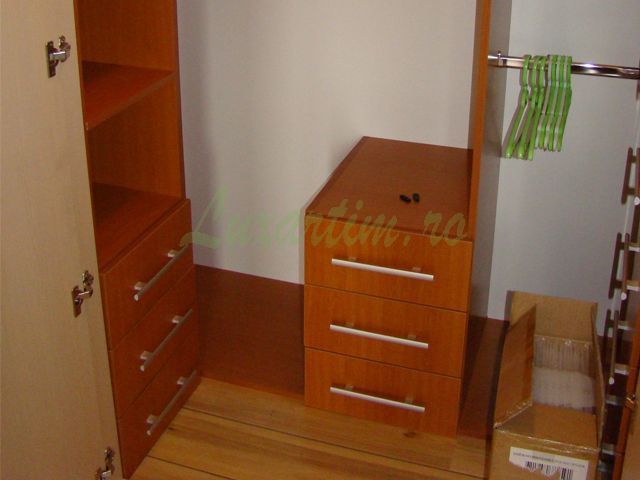 Image of Dressing American Cherry